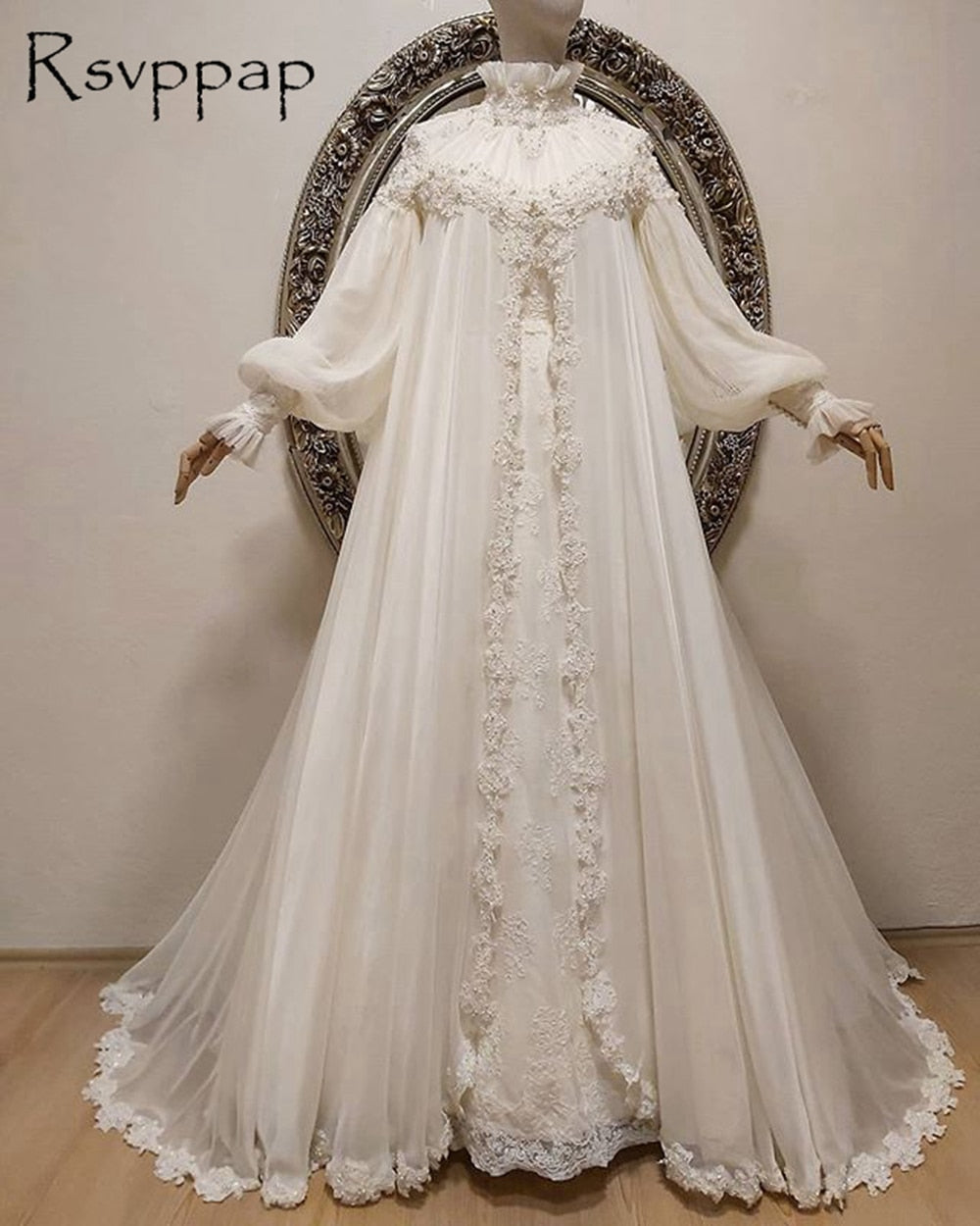 Long Sleeve Chiffon Wedding Dresses 2021 High Neck Beaded Embroidery Muslim Dubai Women White Bridal Wedding Gowns